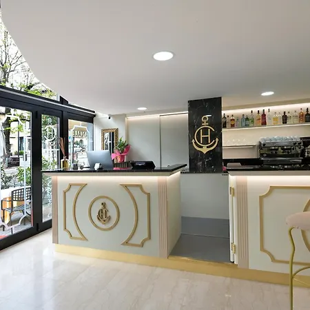 酒店 Commercio 3*