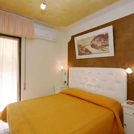 Hotell Commercio