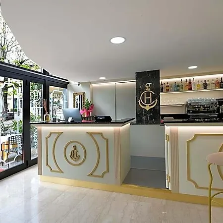 Hotel Commercio 3*