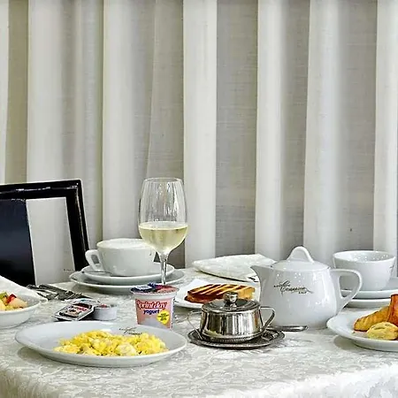 Hotel Commercio 3*