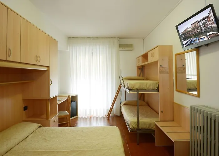 فندق Commercio 3*
